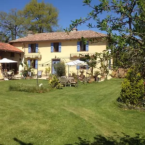 https://domaine-le-chec.midi-pyreneeshotels.com
