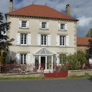 https://relais-des-chaux.hotels-rhonealpes.com